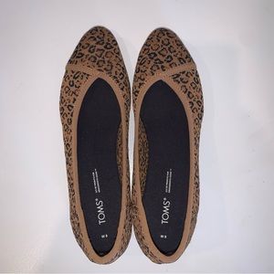 TOMS Womens Katie Slip On Flats Casual